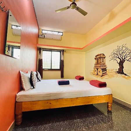 Vaibhav Home Stay Hampi Eksteriør bilde