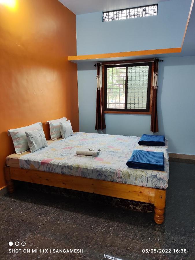 Vaibhav Home Stay Hampi Eksteriør bilde
