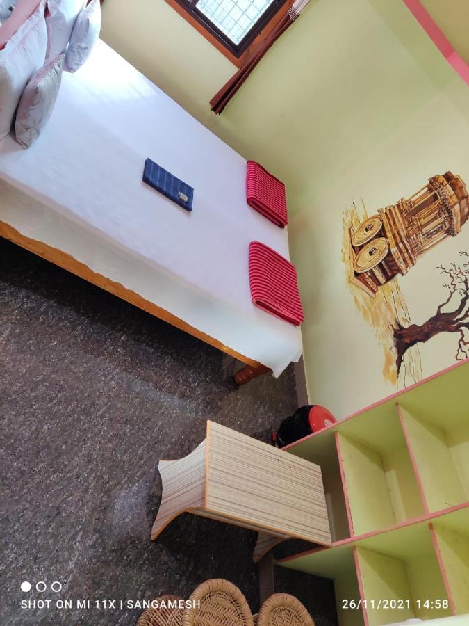 Vaibhav Home Stay Hampi Eksteriør bilde