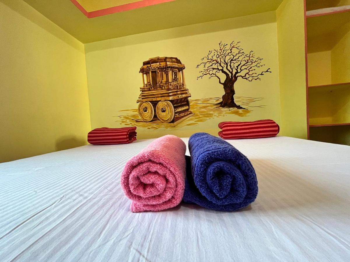 Vaibhav Home Stay Hampi Eksteriør bilde